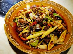 -休记光头香辣蟹干锅店(衣冠庙店)