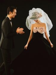 -至臻微拉婚纱摄影