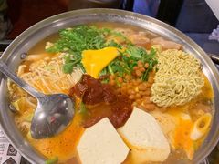 部队火锅-富乐满韩国正宗炸鸡韩国料理(虹泉路店)