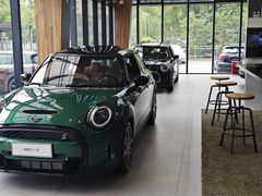 -上海普陀宝诚MINI4S店(红柳路店)