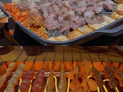 会自己转的烧烤炉-悦屋老板娘的烤肉店(紫薇田园店)