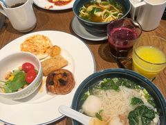 -新加坡乌节希尔顿酒店
