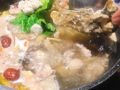 生蚝鸡煲-望江门小龙虾·烧烤(九堡店)