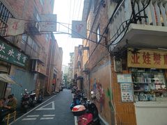 -梁阿婆廿年老牌扣肉糯米饭