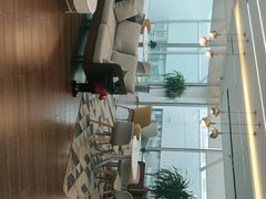 -宁波宝信宝马4S店(江北日湖店)