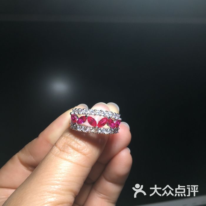 北京卖钻石的珠宝市场(北京卖钻石的珠宝市场有哪些)