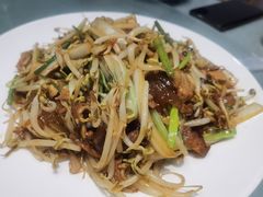 -老憨猪蹄(山大南路店)