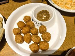 干炸丸子-河沿肉饼Beijing Pie(东华门店)