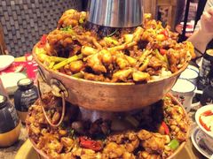 招牌双层蛙锅-沪小二炭火蛙锅(淮海中路美食不夜城店)