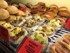 -查理布朗烘焙屋(信义店)