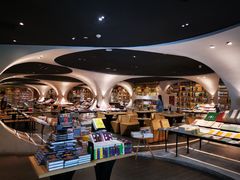 -钟书阁(珍园店)