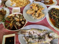 -车头老二大排档