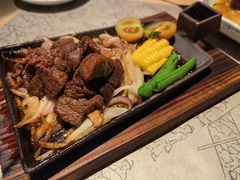 铁锄牛排-穹六人间 people 6(岳阳路店)