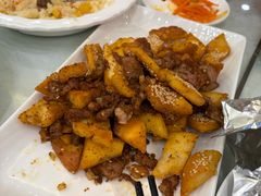 -汗腾格里·风味餐厅(新疆驻京办店)