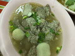 猪肉细米粉汤-榮泰米粉湯(Left Shop)