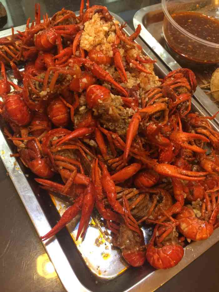 阿浩碳锅龙虾烧烤-"味道非常好,就在自家楼下,几乎承包了小区.