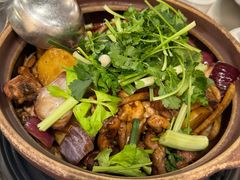 -胡须佬鸡煲四季火锅店(石厦西村直营店)