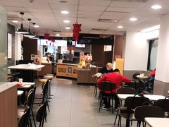 -麦当劳(中唱大厦店)
