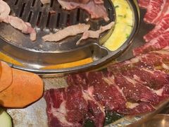 烤肉-哈哈碳都·牛肋条无限自助烤肉(台江万达店)