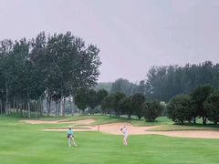 -龙熙温泉高尔夫俱乐部
