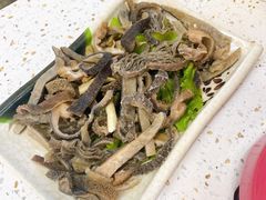 -墨脱石锅椰子鸡•海鲜糟粕醋(榆亚路店)