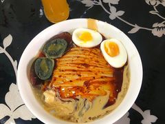 -何老二卤汁凉粉