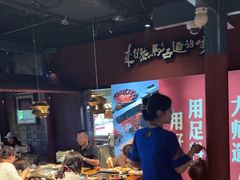 -老牌坊云南鱼豆花火锅(哈西万达店)