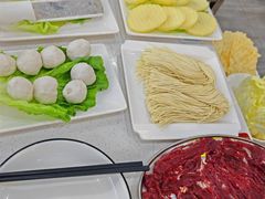 -牛百道·鲜活牛肉馆(天一店)