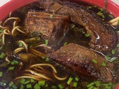 -小龙大肉面馆