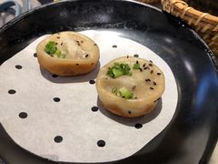 上海生煎包-京城小江南·北京烤鸭·江南土菜·白鱼(中关村店)