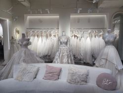 -艾米丽婚纱礼服