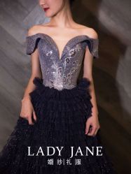 -Lady  Jane高端婚纱礼服馆