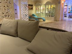 -麓湖国际水疗