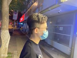 -一東造型烫发染发