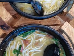 -桥香园过桥米线(国贸店)