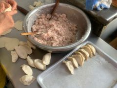 -黄阿姨锅贴大王(万航渡路店)