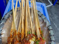 -马路边边串串香(苗栗路店)