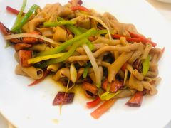 -九花山烤鸭店