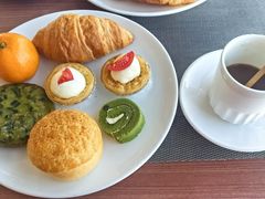 -东方豪景花园酒店·怡景旋转餐厅