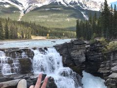 -阿萨巴斯卡瀑布观景点