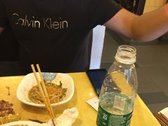 -佰人王串串香火锅(洋珠巷店)