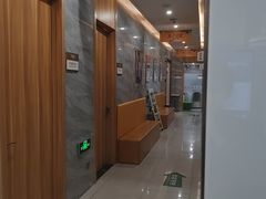 -上海仁爱医院口腔科 · 种植