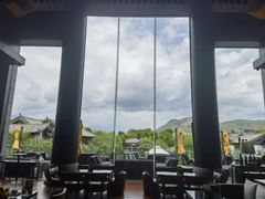 -时光吧·大堂吧·丽江和府洲际度假酒店