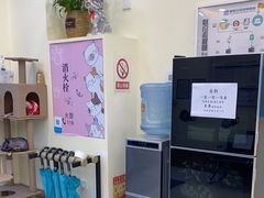 -美联众合动物医院·内科·皮肤科·外科(古城分院)