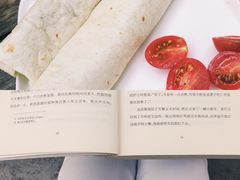 -彳亍咖啡·这里(水湾路店)