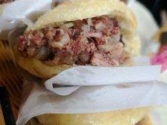 -闫家驴肉老店(华电一校店)