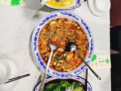 -莲花石酸菜鱼(临海远洲路店)
