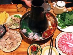 -东镇老火锅(长春路首店)