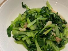 -鱼鲜饭香·招牌汽锅剁椒鱼头王