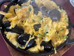 石头鸡蛋-北京龙庆四季香农家饭庄·灶台鱼·碳烤虹鳟鱼(龙庆峡店)